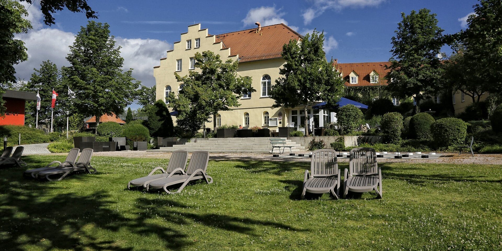 konsumhotel-dorotheenhof-weimar-hotel-aussenansicht-74289 konsumhotel-dorotheenhof-weimar-hotel-aussenansicht-74289