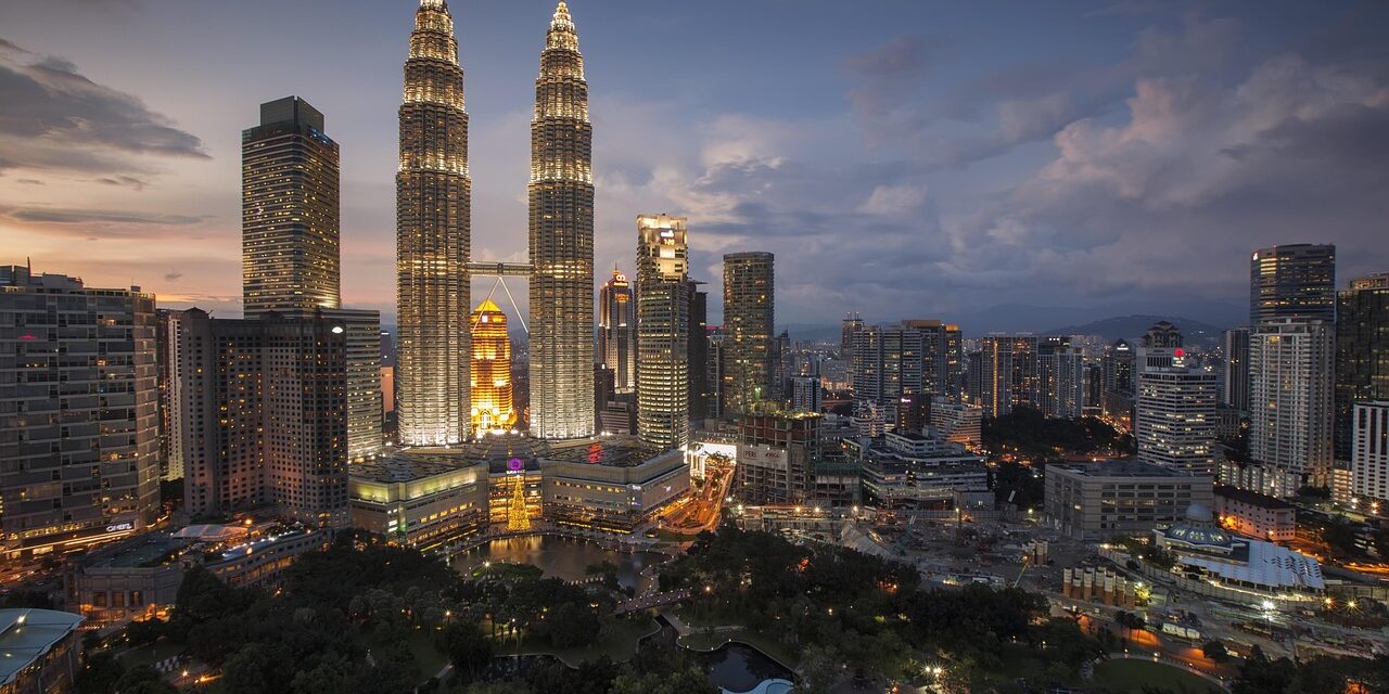 kuala-lumpur-1283140_1280 kuala-lumpur-1283140_1280
