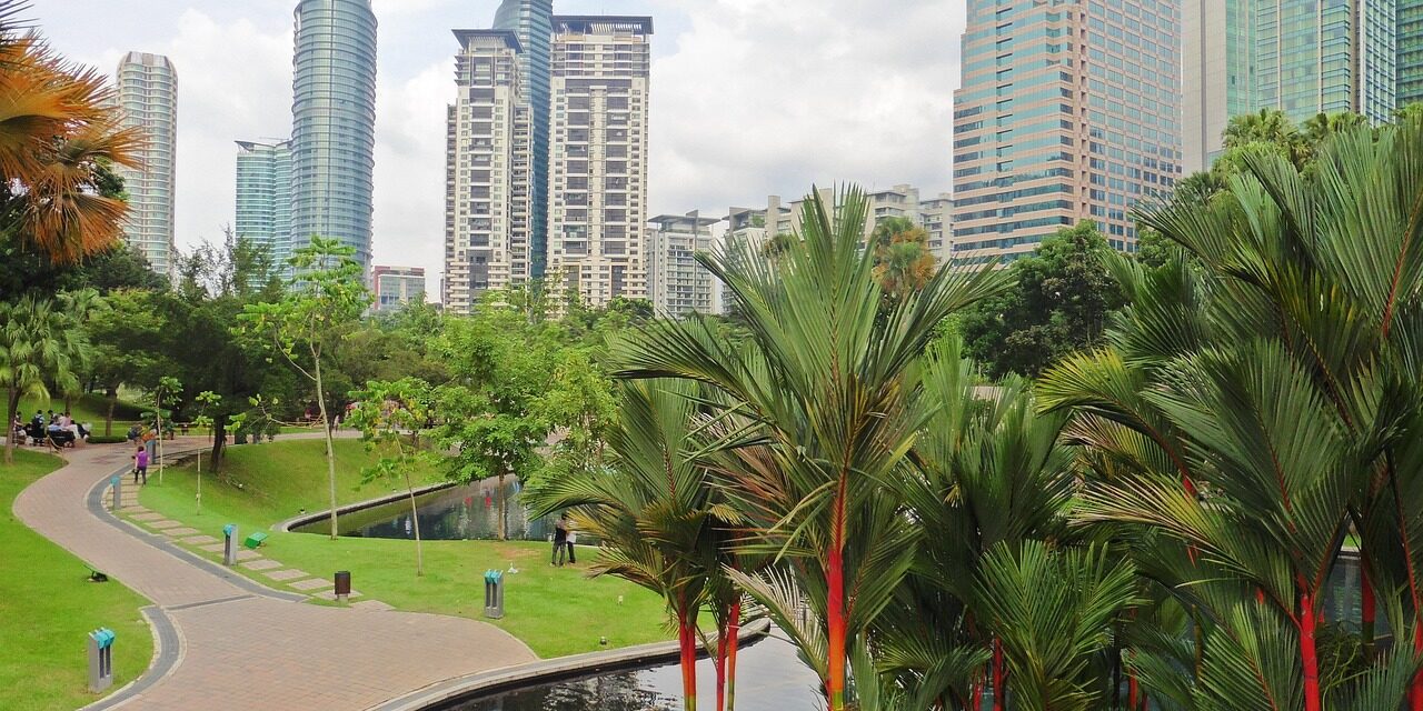 kuala-lumpur-2223135_1280 kuala-lumpur-2223135_1280