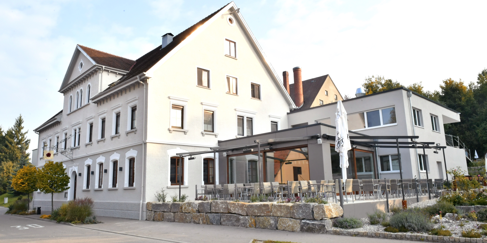 landgut-hotel-zur-rose-hotel-aussenansicht-74538