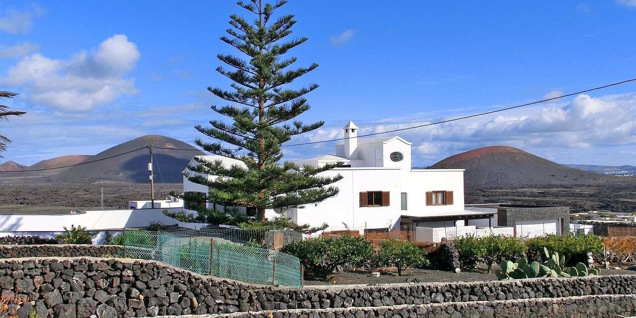 lanzarote-208001_1280 (1) lanzarote-208001_1280 (1)