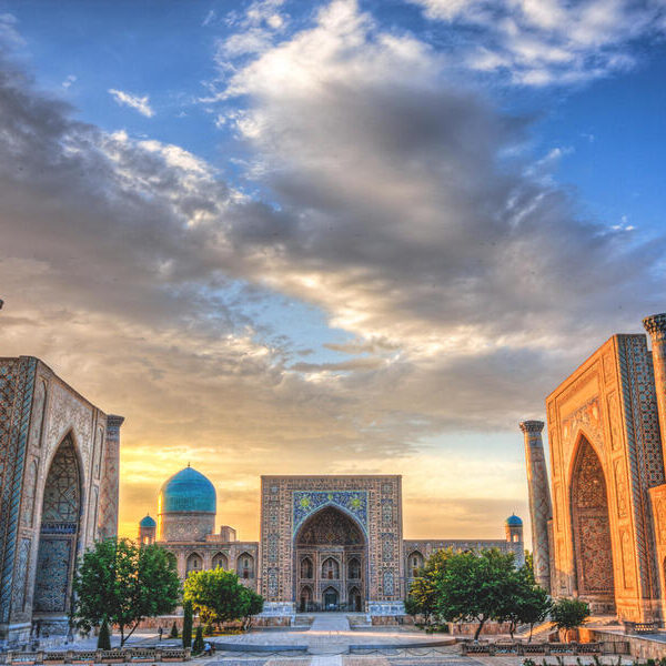 large_8a0092ff6c88dff4016ca875019f7311-Usbekistan-Samarkand