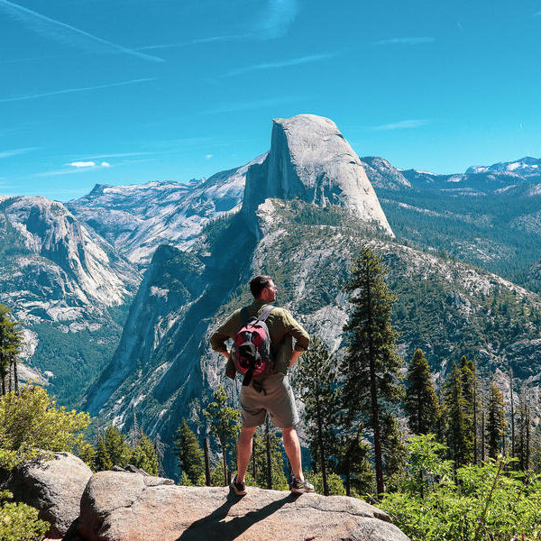 large_8a0092ff8e5a0a4f018e5ca430376671-USA-Yosemite-Nationalpark-El-Capitan-Wanderer