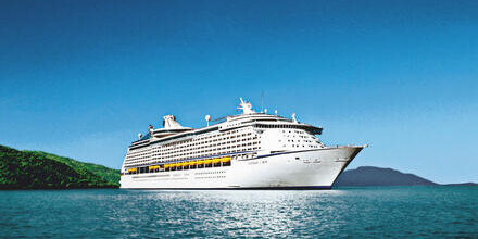 medium_8a0092fd50421d2e015043089aaa726b-Royal-Caribbean-International-Voyager-of-the-Seas medium_8a0092fd50421d2e015043089aaa726b-Royal-Caribbean-International-Voyager-of-the-Seas