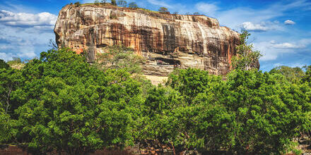medium_8a0092fd5849e566015885cd99dc532b-Sri-Lanka-Sigiriya-Rock- medium_8a0092fd5849e566015885cd99dc532b-Sri-Lanka-Sigiriya-Rock-