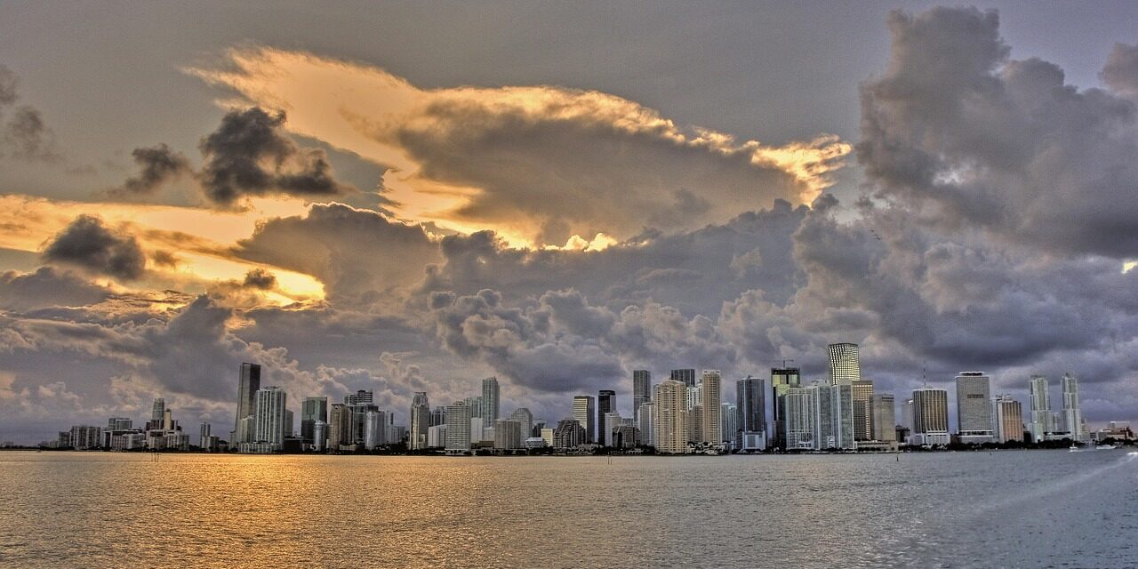 miami-2736233_1280 miami-2736233_1280