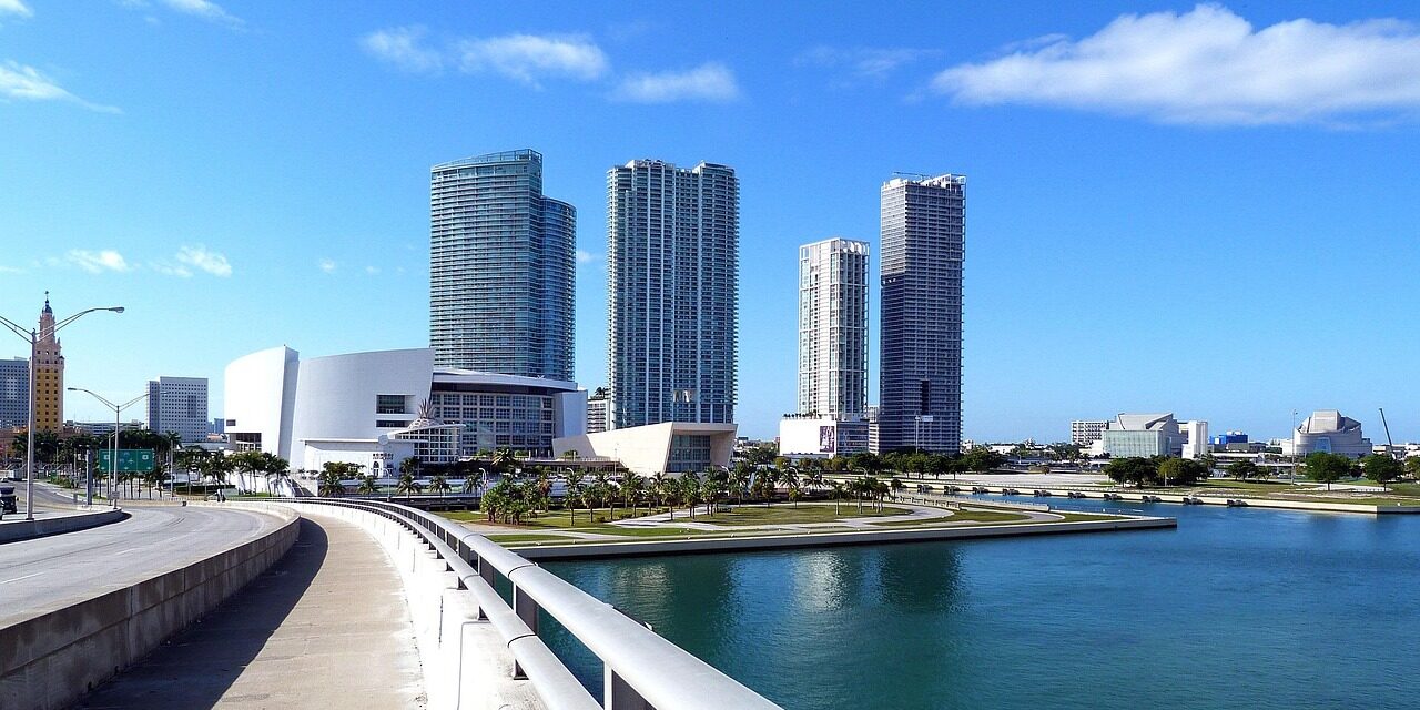 miami-53642_1280 miami-53642_1280