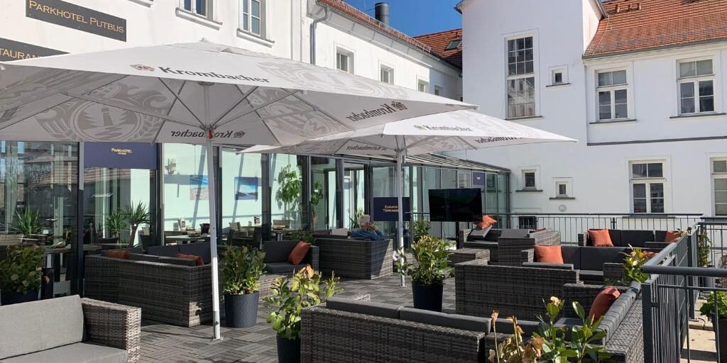 parkhotel-putbus-hotel-aussenansicht-99759