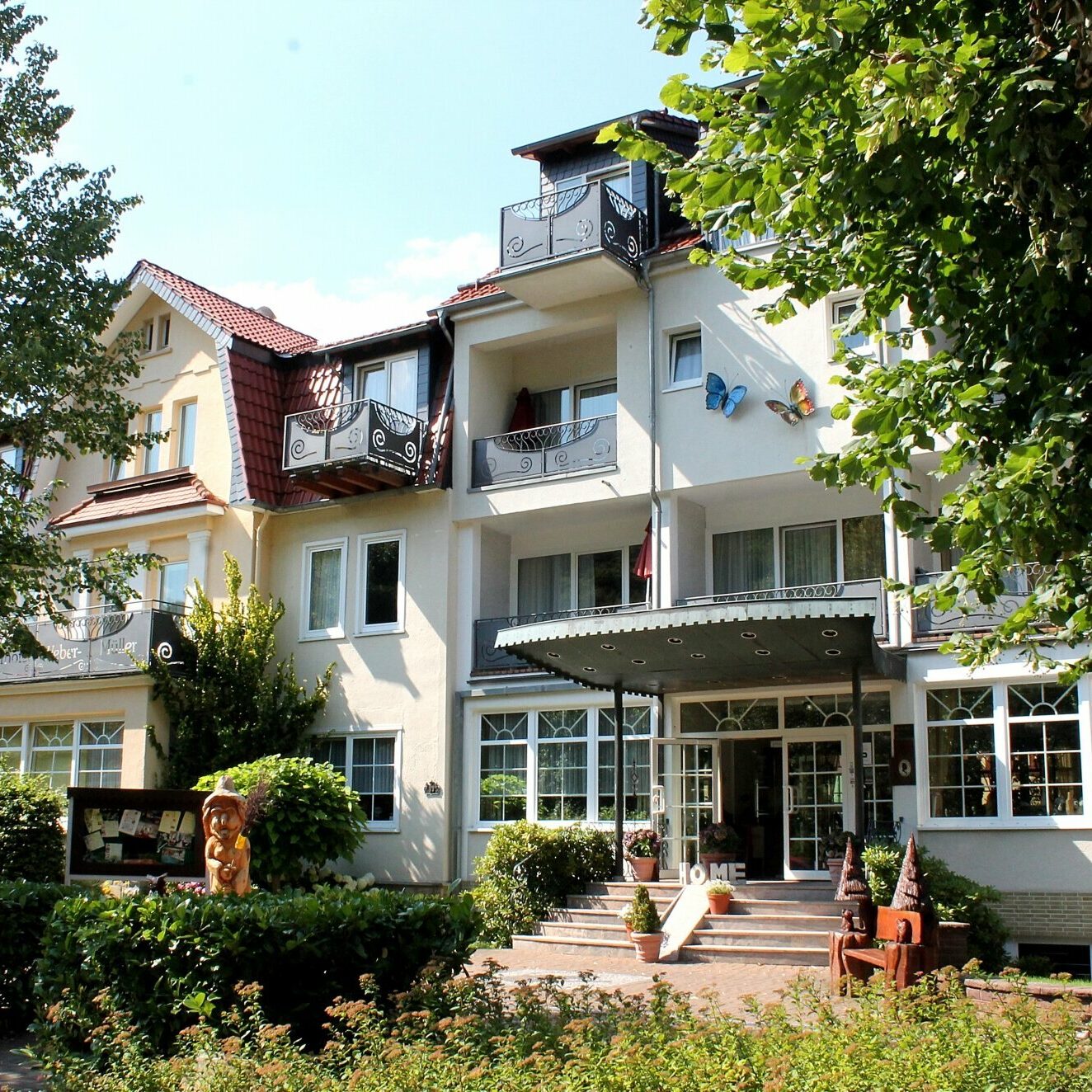 parkhotel-weber-mueller-hotel-aussenansicht-84143