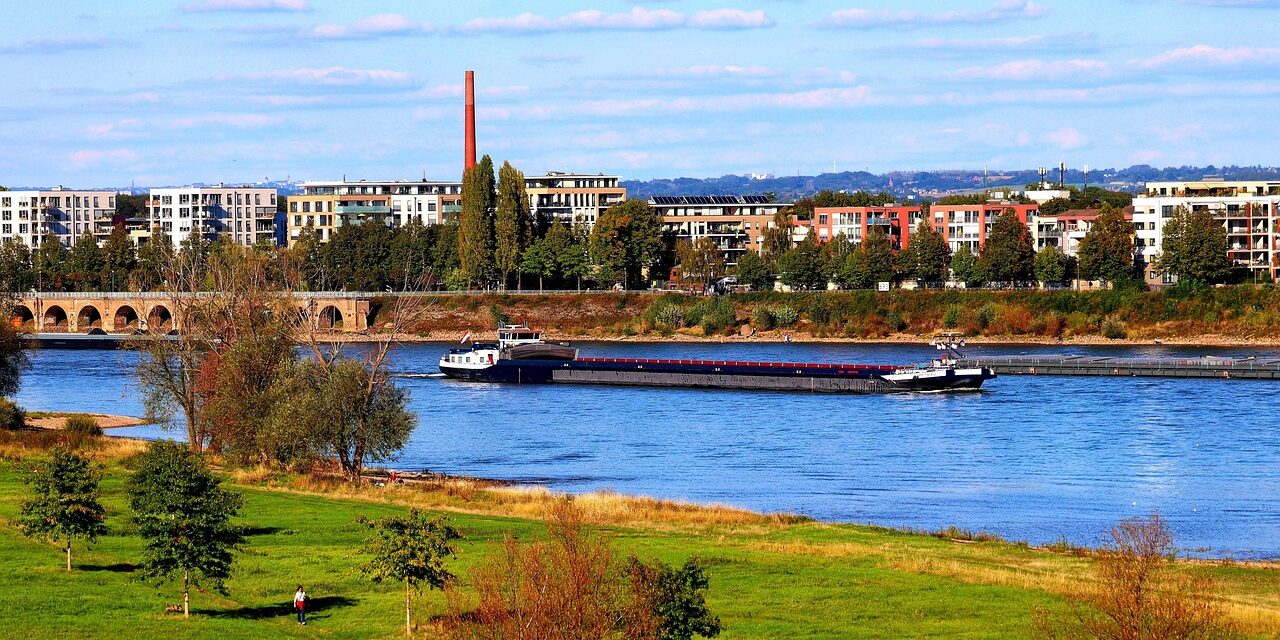 rhine-7749642_1280 rhine-7749642_1280