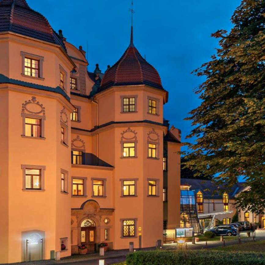 schlosshotel-althoernitz-hotel-aussenansicht-86878