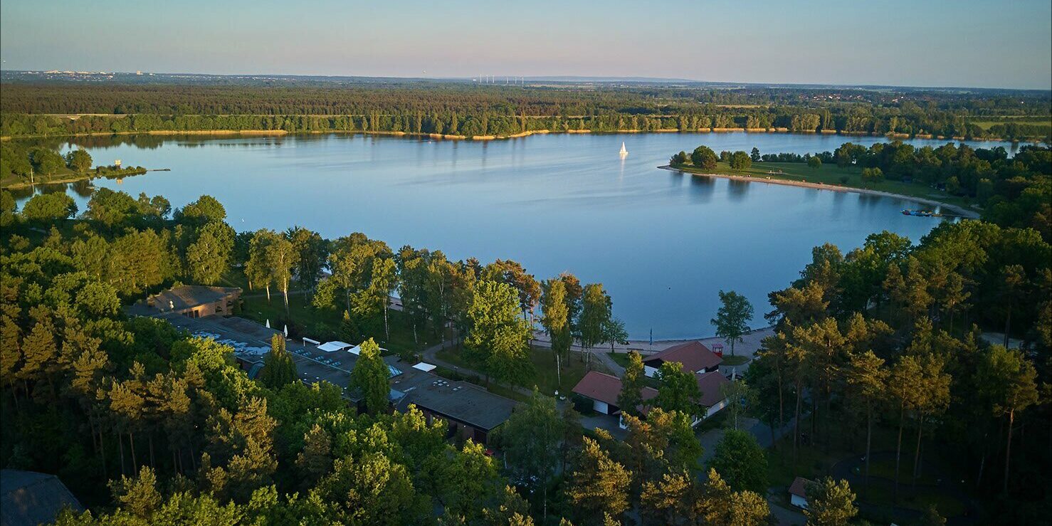 seehotel-am-tankumsee-hotel-aussenansicht-82476 seehotel-am-tankumsee-hotel-aussenansicht-82476
