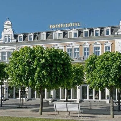 seetelhotel-ostseehotel-ahlbeck-hotel-aussenansicht-77299