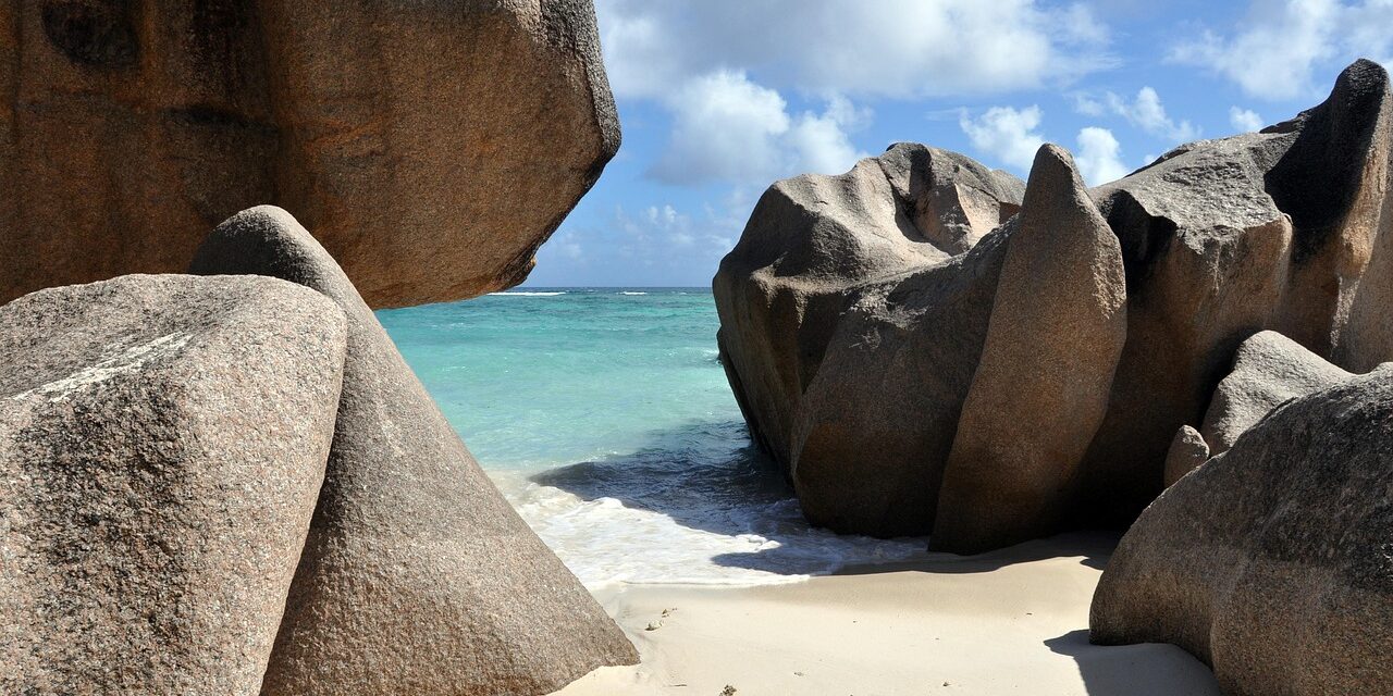 seychelles-4686869_1280 seychelles-4686869_1280