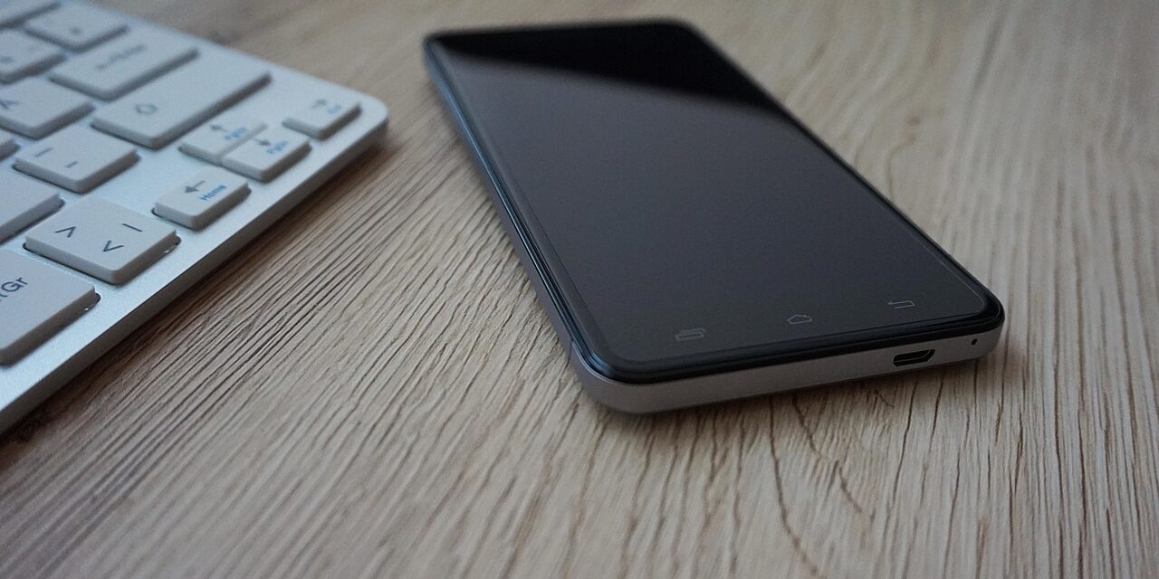 smartphone-2110169_1280