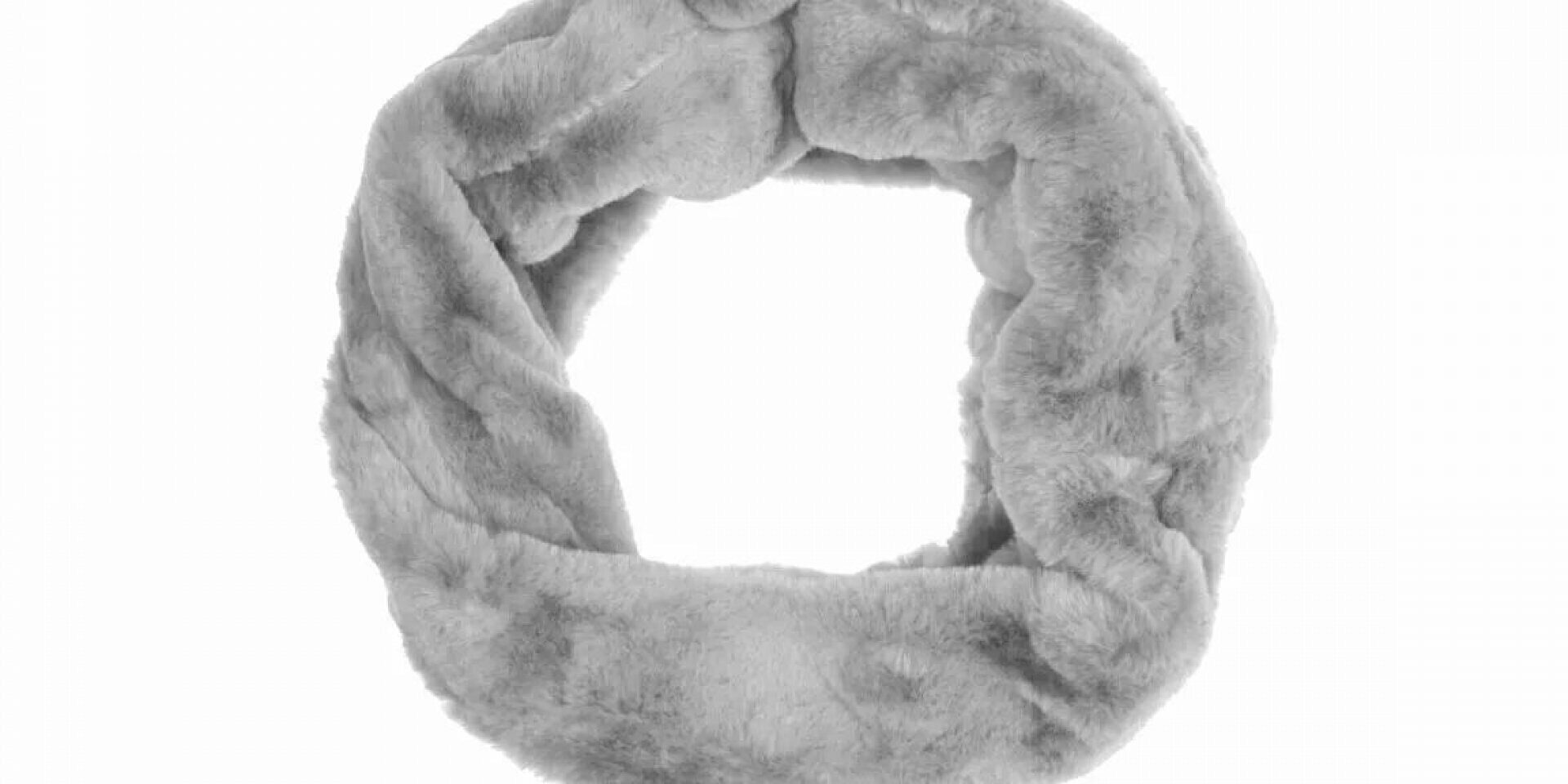 teddy-loop-schal-i-winterschal-aus-kunstpelz-i-kuschelig-weich-und-warm-grau-154-thumb-1920x9999-m teddy-loop-schal-i-winterschal-aus-kunstpelz-i-kuschelig-weich-und-warm-grau-154-thumb-1920x9999-m