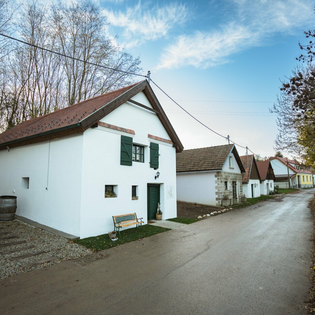 weinfass-chalet-fuer-6-15942