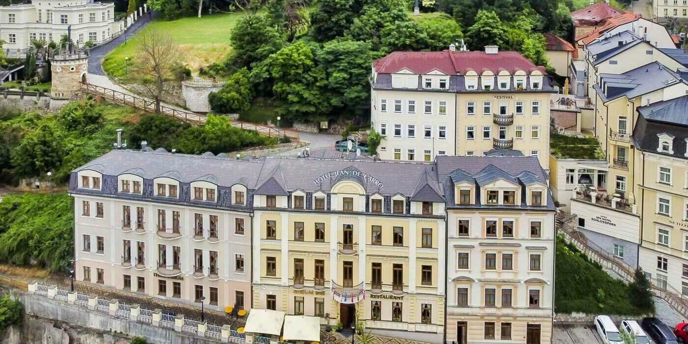 wellness-hotel-jean-de-carro-hotel-aussenansicht-95710