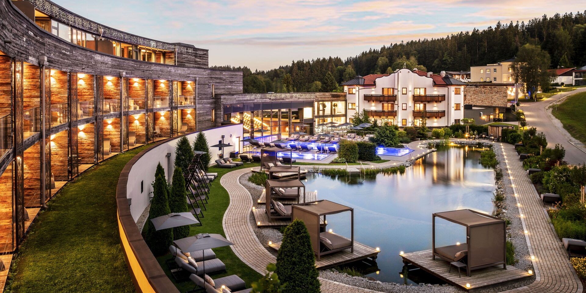 wellness-und-naturresort-reischlhofs-hotel-aussenansicht-100892 wellness-und-naturresort-reischlhofs-hotel-aussenansicht-100892